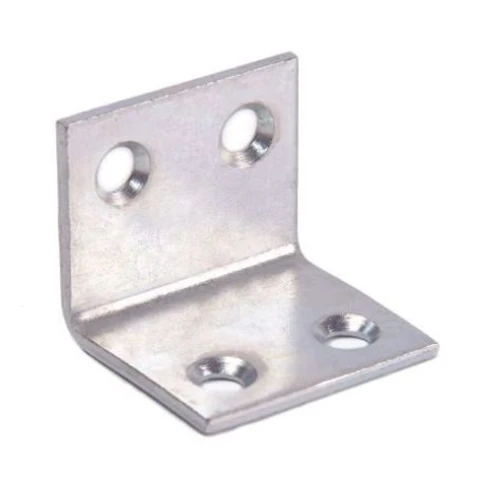 Уголок мебельный УМ 25х25х30 2,0 цинк Скобис /400 шт.