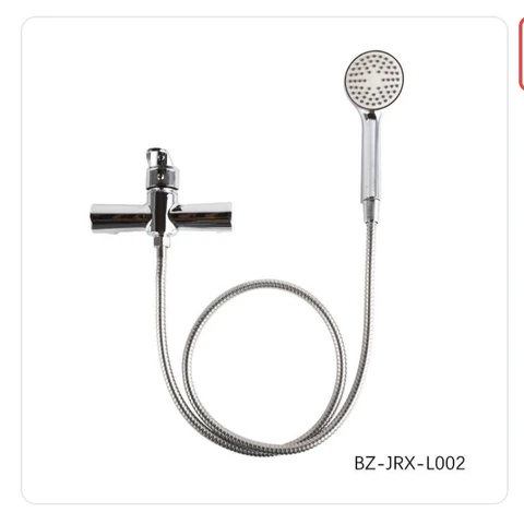 Смеситель для ванны YISEN BZ-JRX-L002 литой корпус,керам.перекл.40 картридж